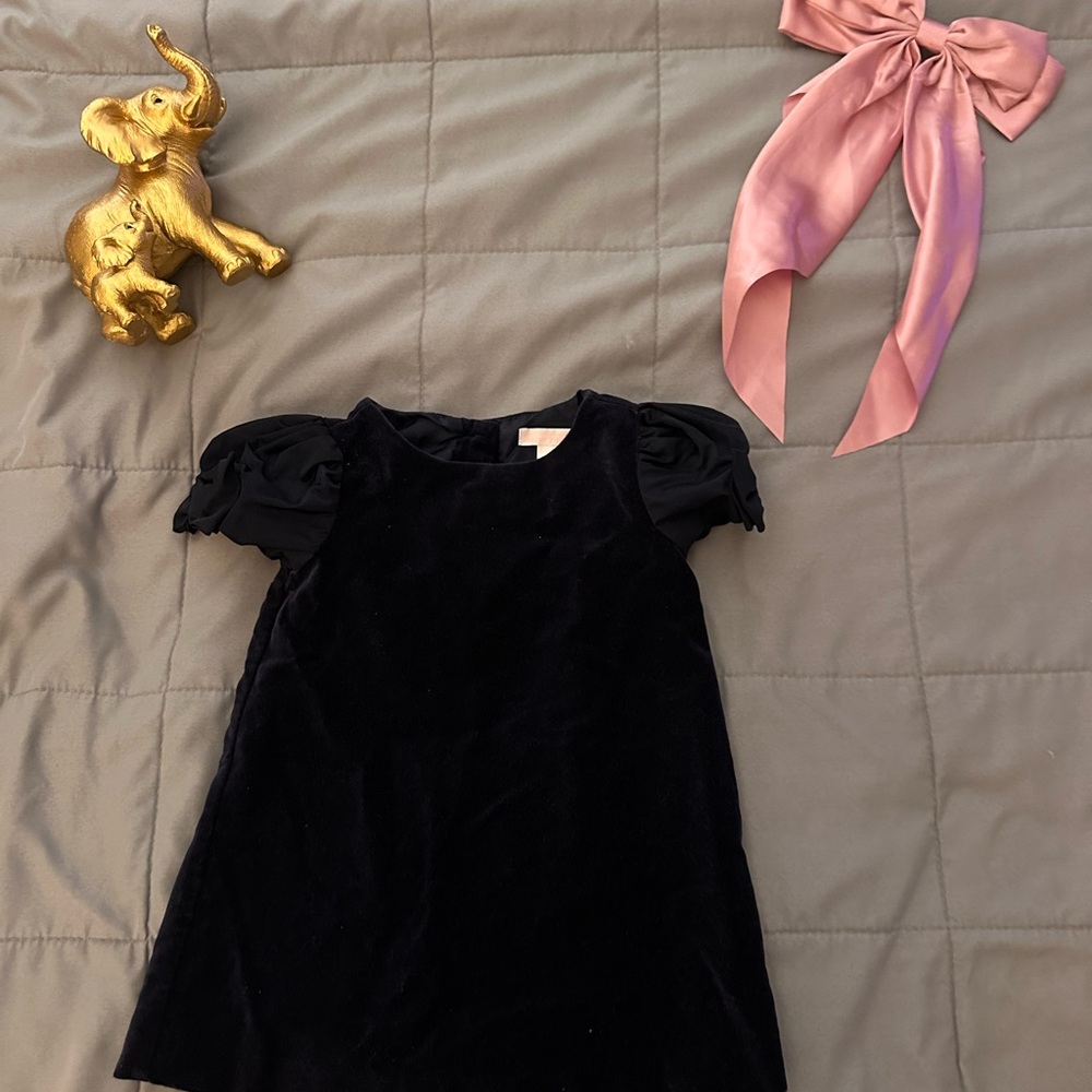 Elegant Deep Navy Velvet Dress